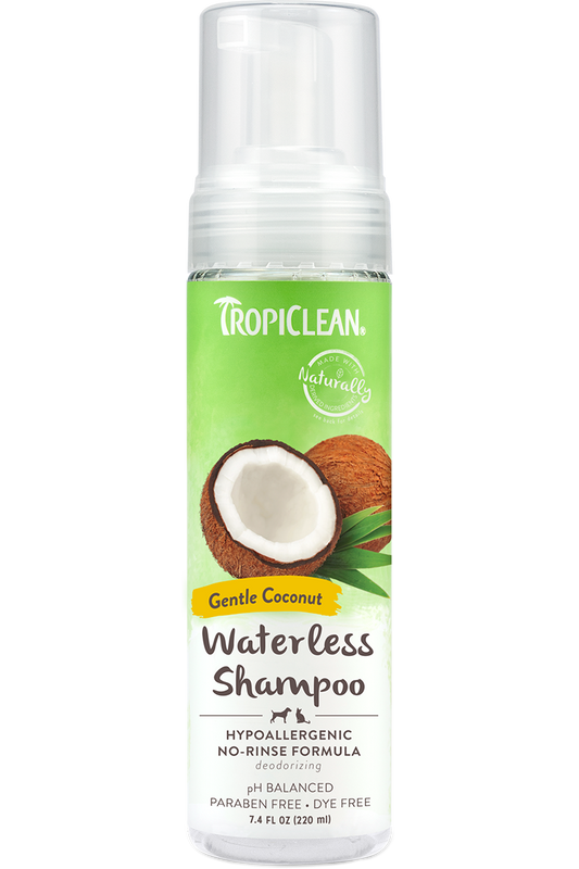 TropiClean Coconut Waterless Shampoo 220ml