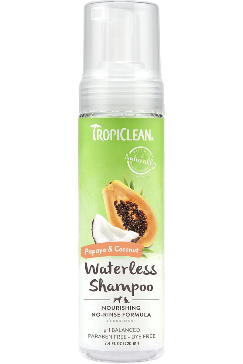 TropiClean Papaya & Coconut Waterless Shampoo 220ml